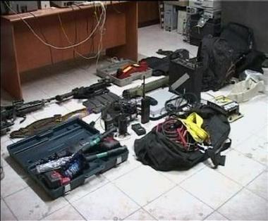 Weapons and explosives taken from SAS in Basra