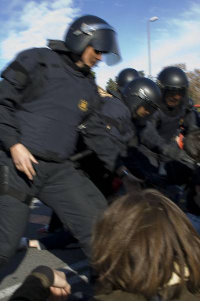 BCN student resistance meets riot cops