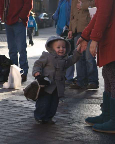 A child safe in the streets of Derry
