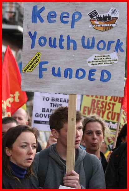24._youth_workers_img_0006.jpg