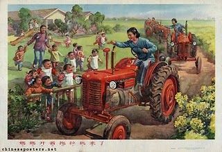Zhang Daxin Mama comes on a tractor (1960)